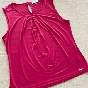 Calvin Klein | XL pink keyhole blouse